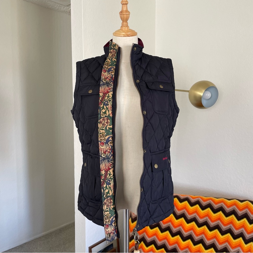 Barbour x Morris & Co Craft Gilet Quilted Puffer Vest - Picture 3 of 15